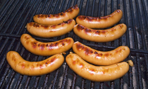 Slår alle rekorder: Butikkene ribbes for en spesiell type pølse