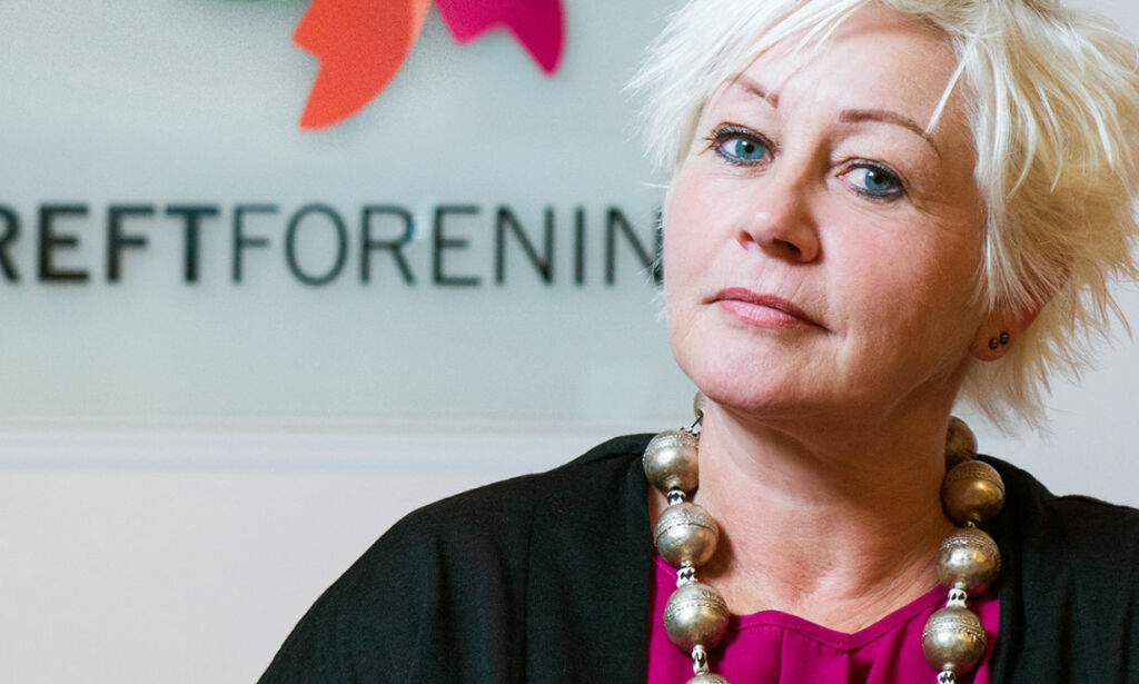 Høyre på Facebook: Samlet inn penger til kreftarbeid. På Stortinget: Vil ta 30 millioner i året fra Kreftforeningen