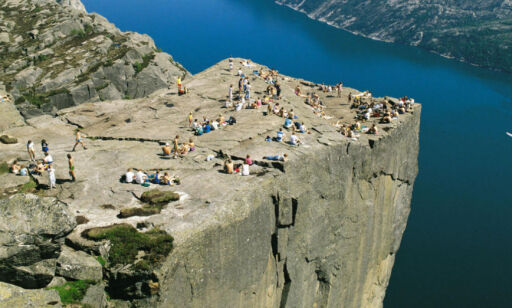 Turister bæsjer på vei til og fra Preikestolen: - Belastningen blir veldig stor