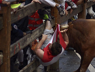 Slik var den brutale avslutningen på okseløpet i Pamplona i 2015