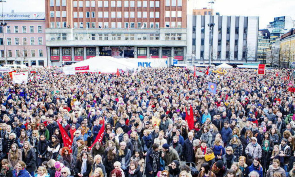 Etter denne dagen åpnet Erna for nye løsninger i reservasjonssaken