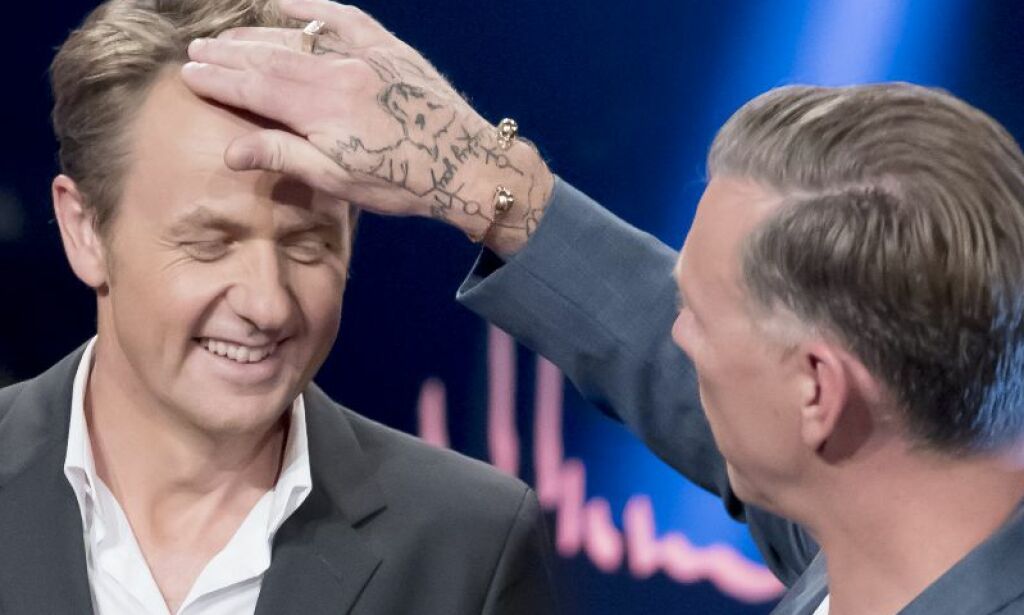 Skavlan i 2009: «Uheldig» å intervjue kjærestens eks. Fredag sitter han i studio