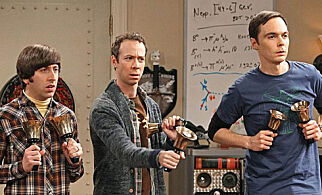 «The Big Bang Theory»-stjernene kjemper mot kjønnsforskjellen. Gir bort millionbeløp til kollegaene