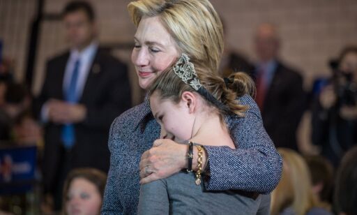 Dette var det siste vi hørte fra Hillary før hun tapte valget - nå snakker hun igjen