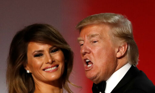 Donald Trump sang med da han og Melania svingte seg til «My Way»