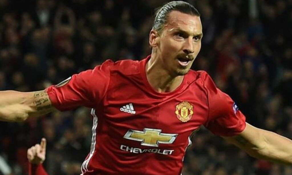 Du skal være ekstremt god om du fratar Zlatan Årets Spiller-trofeet i mai. Eller passe dum om du ikke stemmer på ham