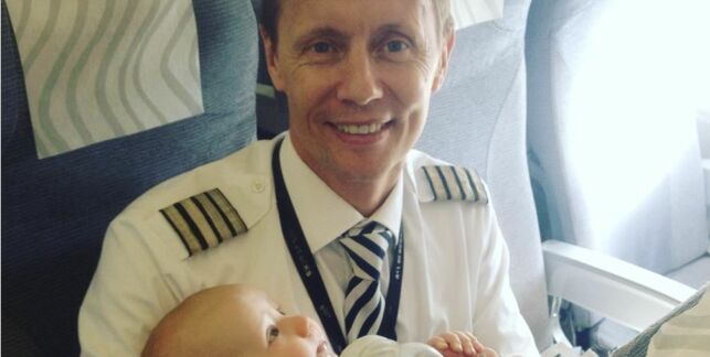 Pilot tok på seg ekstrajobb - reddet flyturen for firebarnsmor
