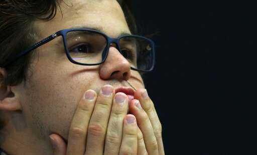 Carlsen slo mesterlig tilbake etter kollaps: - Han fikk panikk