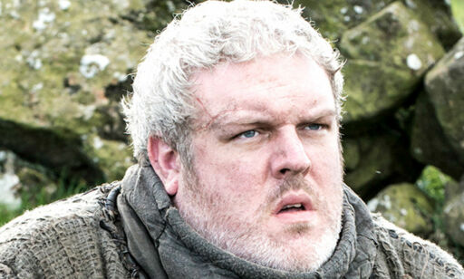 «Game of Thrones»-stjerna forsnakket seg på tv-show. Det får fansen til å gå av skaftet