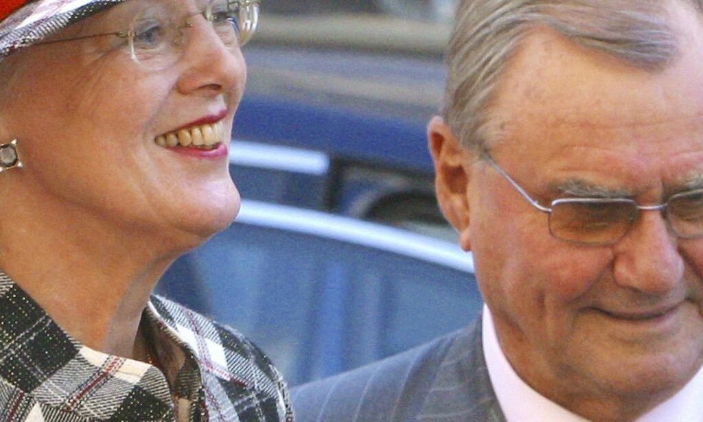 Prins Henrik overrasket mange med sine kontroversielle uttalelser. Nå snur det danske folket ryggen til prinsen