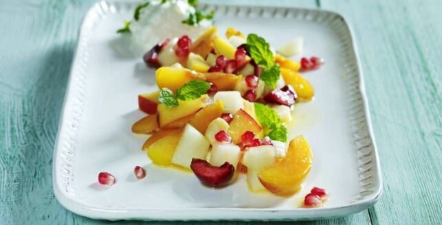 Superenkelt: Gresk fruktsalat