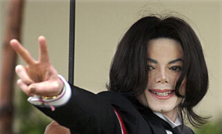 Raser mot Michael Jackson-dokumentar: - En offentlig lynsjing