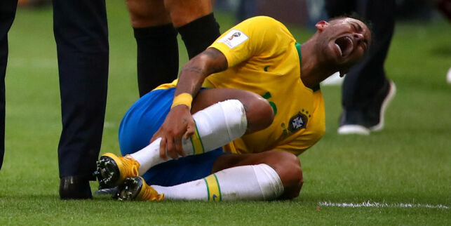   Massive criticism of Neymar: - A terrible weak model 
