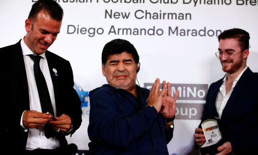 Bisarre scener da Maradona ble presentert i sin nye jobb