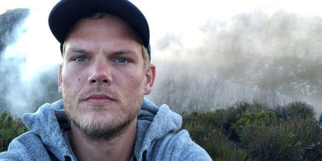 Aviciis far med sterk tale etter sønnens død: - Varmer hjertene våre i denne tøffe perioden