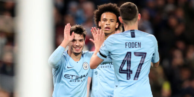Hevder UEFA hjalp PSG og Manchester City å jukse