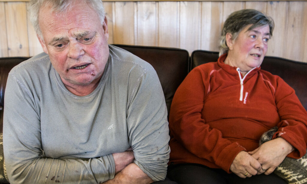Vigdis (63) og Arne (66) ranet med øks i egen seng