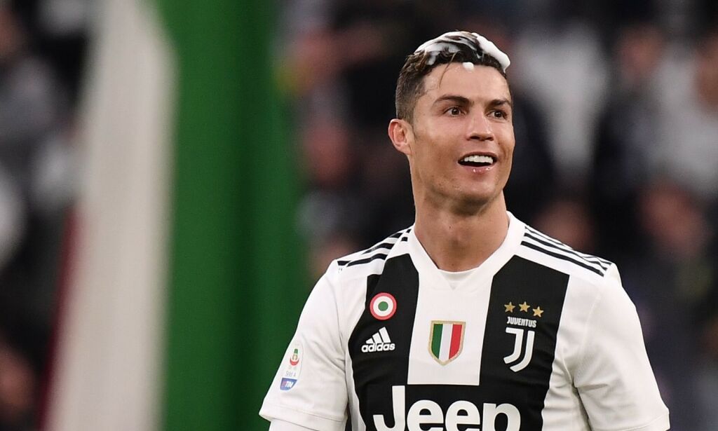 - Jeg blir i Juventus. 1000 prosent sikkert